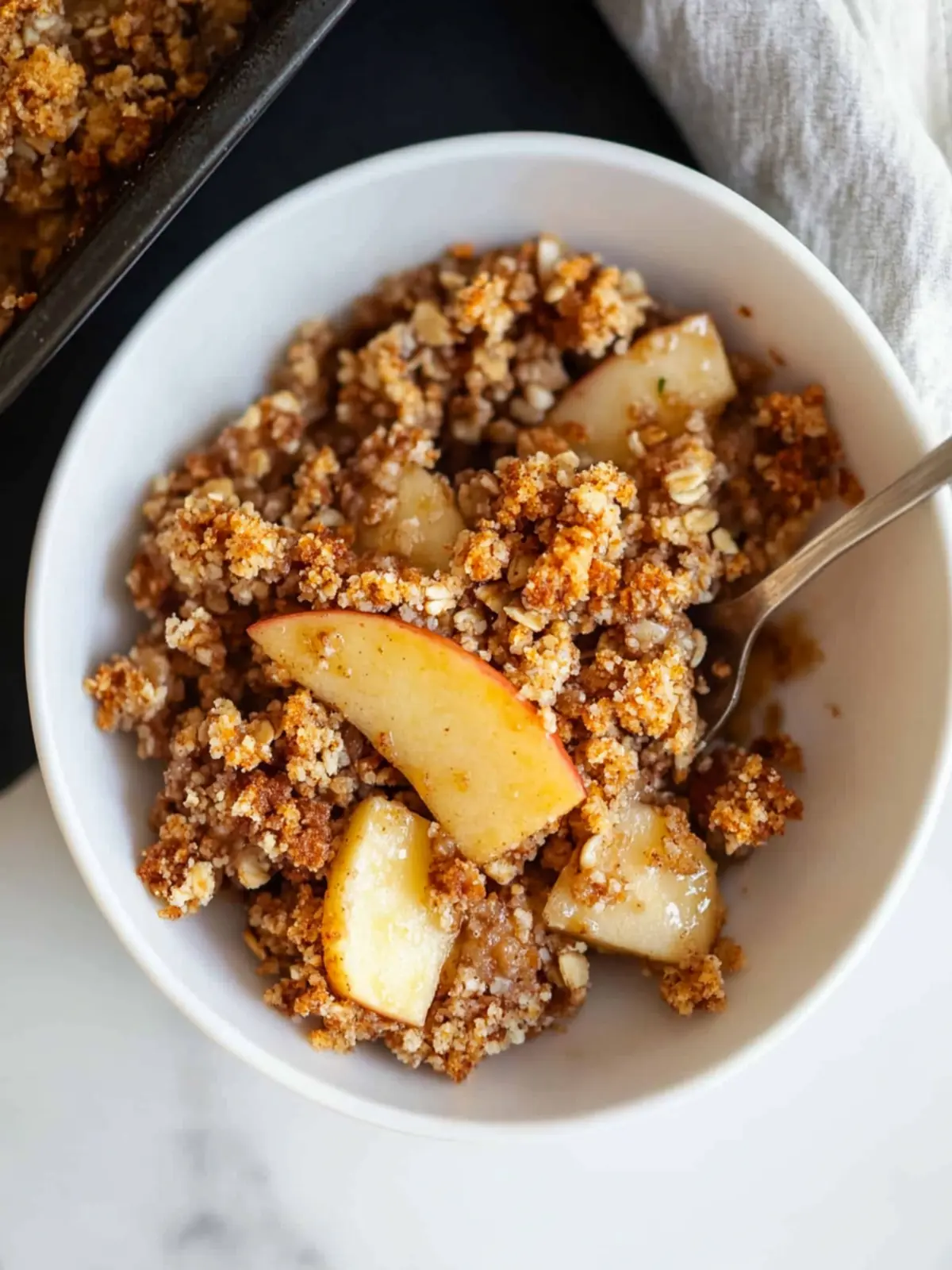 Healthy Breakfast Apple Crumble for Guilt-Free Mornings 2 Healthy Breakfast Apple Crumble