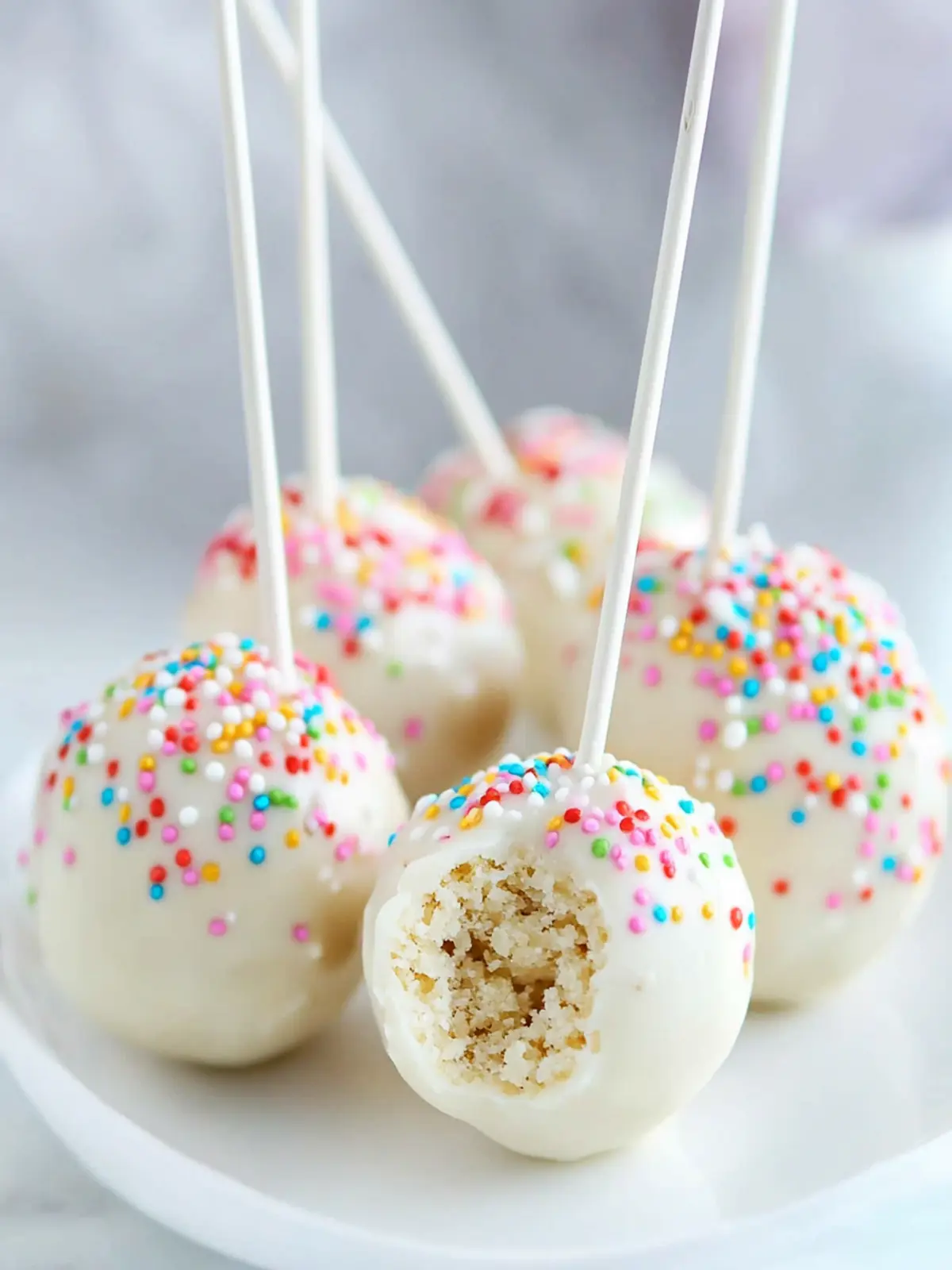 Delicious Easy No Bake Cake Pops: A Fun Family Treat 3 Easy No Bake Cake Pops