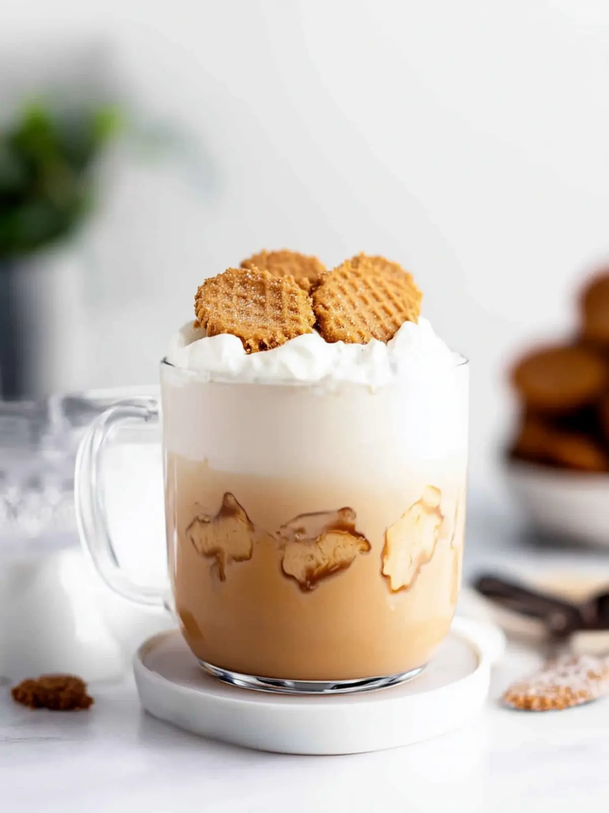 Cookie Butter Latte Bliss: How to Make Iced or Hot! 3 Cookie Butter Latte (Biscoff Latte)